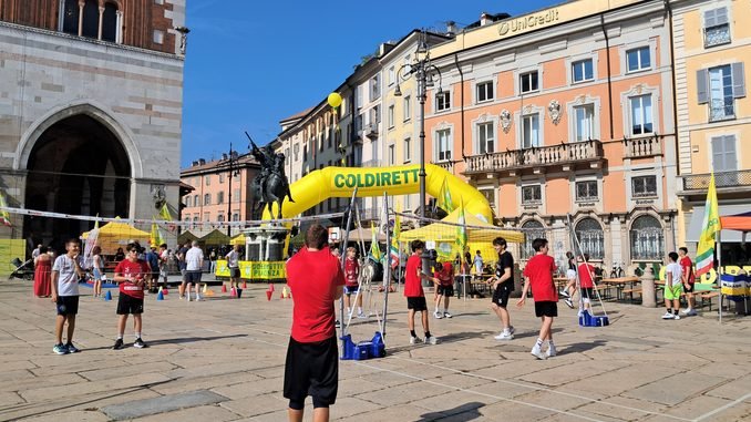 Taglio del nastro per il Villaggio Coldiretti, Piazza Cavalli al centro dell’agricoltura e del Made in Italy