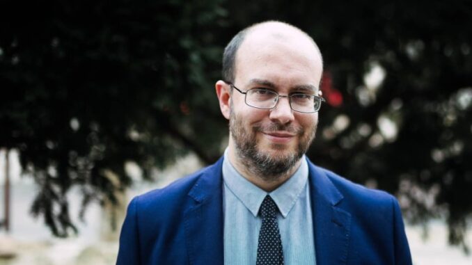 Andrea Gagliarducci presenta il suo libro a Piacenza: "I grandi temi della guerra e della pace attraverso una prospettiva religiosa" AUDIO