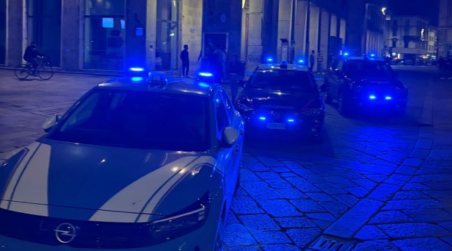 Continuano i controlli straordinari del territorio, identificate 217 persone e 57 veicoli
