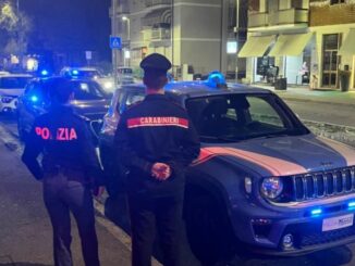 Controlli straordinari nelle zone della movida, oltre 150 persone identificate e verifiche nei locali