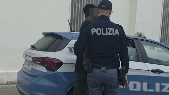 Droga e reati contro il patrimonio, 34enne nigeriano irregolare espulso dalla questura