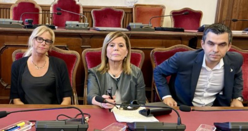 Mense e Raffalda, centrodestra attacca la giunta: "Contraddittoria"