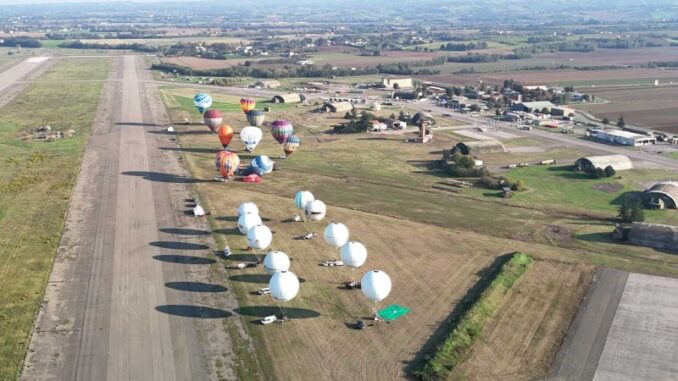 Terza edizione dell'Aeronautica Militare Balloon Cup, dal 16 al 18 ottobre all'Aeroporto Militare San Damiano a San Giorgio Piacentino