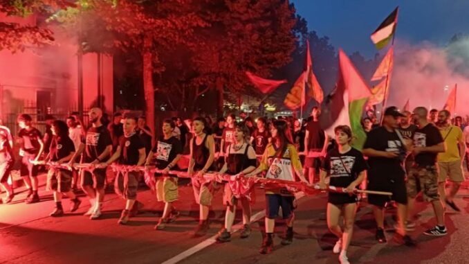 Venerdì mattina il corteo di Si Cobas e collettivi per le vie del centro: "Contro la disastrosa situazione del nostro Paese"