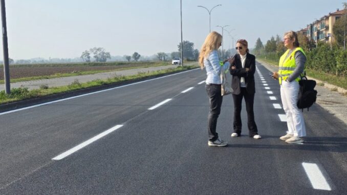 Via Einaudi riaperta con un giorno di anticipo, la giunta: "Scavi più in profondità per una strada più resistente"