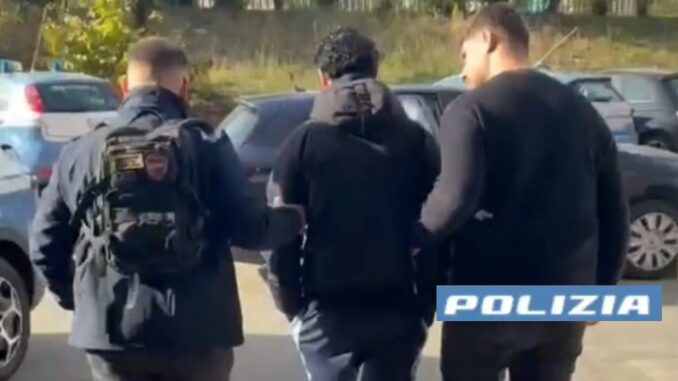 Violenza sessuale, tunisino 26enne esce dal carcere e viene subito espulso
